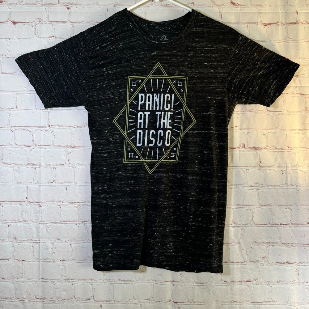 PANIC! AT THE DISCO Alternative Band T-shirt Hot Topic Brendon Urie Small